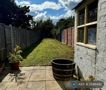 2 bedroom terraced house to rent - Photo 4