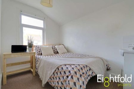 Elm Grove, Brighton, BN2 - Photo 3