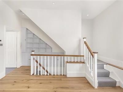 Moreton Terrace, SW1V - Photo 1