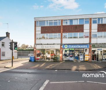 3 bedroom maisonette to rent - Photo 3