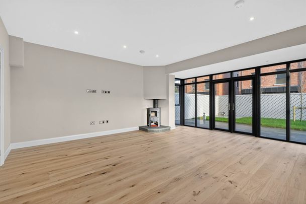 2 Ormiston Park, Belfast, BT4 3JT - Photo 1