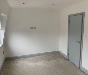 2 Bed Flat, Maple Road, SE20 - Photo 3