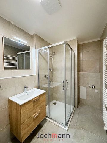 Pronájem bytu 2+kk 43 m² - Fotografie 3
