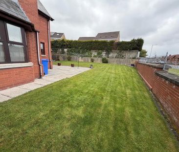 2 Lord Wardens Grange, Bangor, BT19 1YN - Photo 5