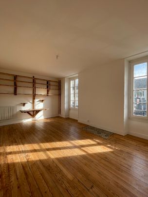 Location Appartement 3 pièces 69m² - Photo 1