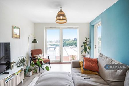 2 bedroom flat to rent - Photo 3