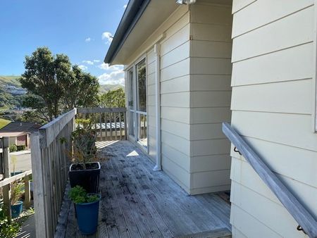 2 Atwood Grove, Churton Park - Photo 4