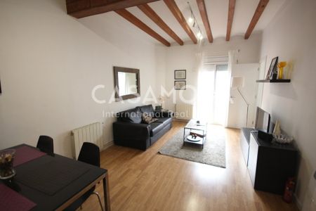 Quiet 2 Bedroom Apartment with Balcony in Grácia - Photo 5