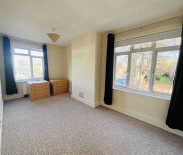 Bath Road, Maidenhead - Photo 4