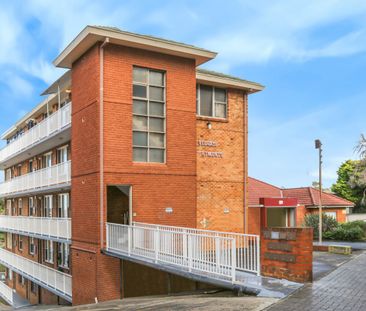 2 BED CBD UNIT - Photo 5
