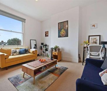 First Floor, Uxbridge Road, London, W12 - Photo 4