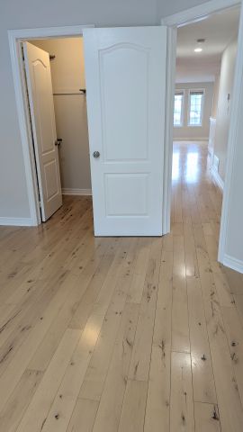 For Lease - 50 Smith Street Unit# Main Floor, Bradford West Gwillimbury, Ontario - Photo 3