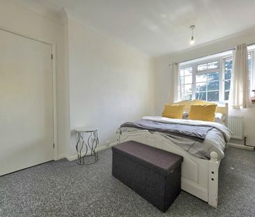 3 bedroom terraced house to rent - Photo 6