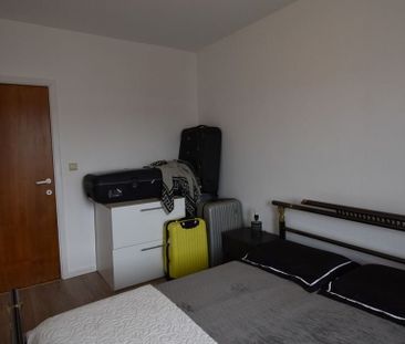 Appartement te huur in Jette voor € 900 met 2 slaapkamers - Photo 5