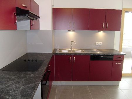 Location Appartement 3 pièces 56m² BEAUMONT 74160 - Photo 5