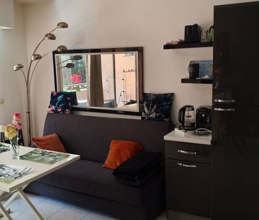 Appartement à louer 2 pièces • Villeneuve-Loubet - Photo 4