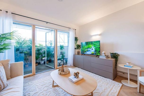 1 bedroom flat to rent - Photo 1