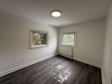 For Lease - 92 Thirty Ninth Street Unit# 2, Toronto, Ontario - Photo 5