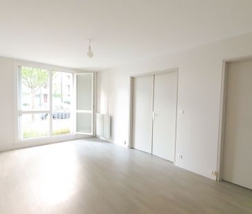 Type 4 refait à neuf de 73 m² – à côté du tram - Photo 4