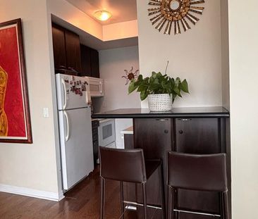 For Lease - 220 Burnhamthorpe Road Unit# 2607, Mississauga, Ontario - Photo 4