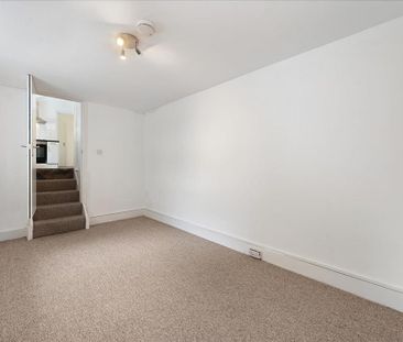 Studio to rent - Photo 6