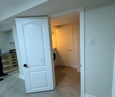 For Lease - 44 Royal Orchard Boulevard, Markham, Ontario - Photo 6