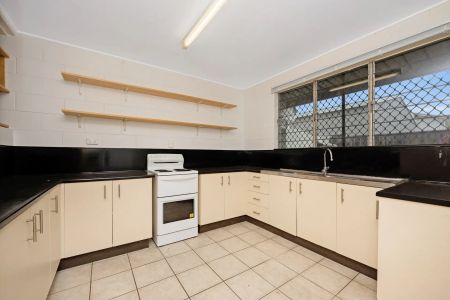 Low-Maintenance Living in a Boutique Setting! - Photo 4