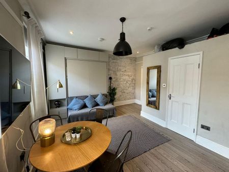 Studio to rent - Photo 2