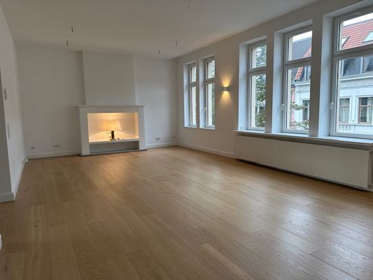 Sanierte Altbauwohnung im Belgischen Viertel - Photo 1