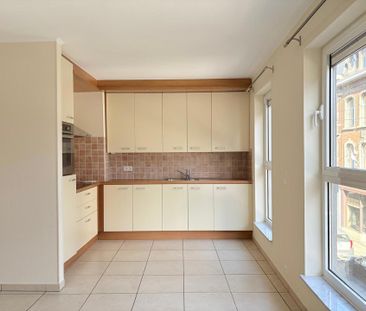 Appartement - à louer - 850 € 5500 DINANT - Photo 3