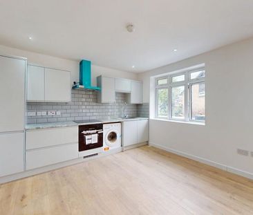 3 bedroom apartment to rent - Photo 5