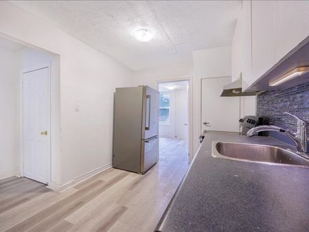 For Lease - 166 Main Street Unit# 1, Brampton, Ontario - Photo 3