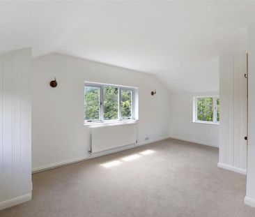 4 bedroom detached house to rent - Photo 5