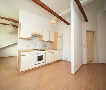 EINZIEHEN & WOHLFÜHLEN! Grün, zentral, genial – Wohnen mit Wohlfühl... - Photo 1