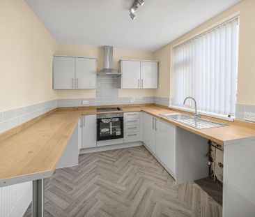 3 bedroom property to rent - Photo 4