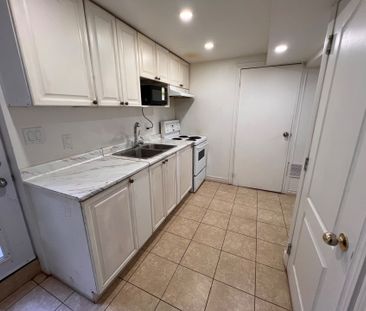 For Lease - 6 Roehampton Crescent Unit# Basement, Brampton, Ontario - Photo 5