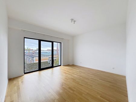 Appartement in Schaarbeek - Photo 2