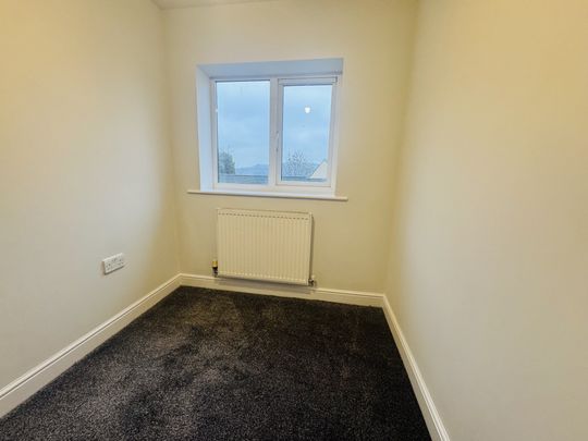 Platt Court, Shipley - Photo 1