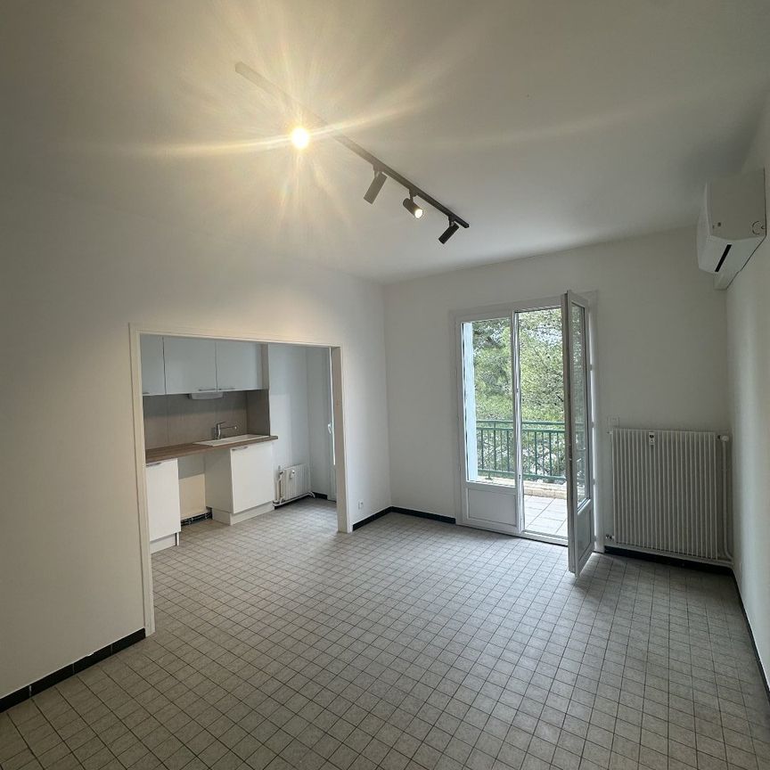 Location Appartement 2 pièces 48m² MONTPELLIER 34090 - Photo 1