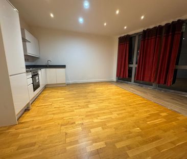 1 Bed Flat, Wick Lane, E3 - Photo 1