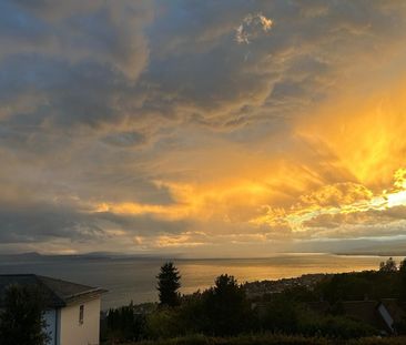 LUTRY - APPARTEMENT D'EXCEPTION AVEC VUE SUR LE LAC ET LES ALPES - Photo 1