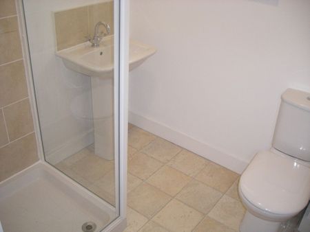 Dryden Street, Manchester, M13 - Photo 3