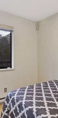 (202)Available May 1st-Pet Welcome Furnished 3 Bedroom @1405 Haro - Photo 1