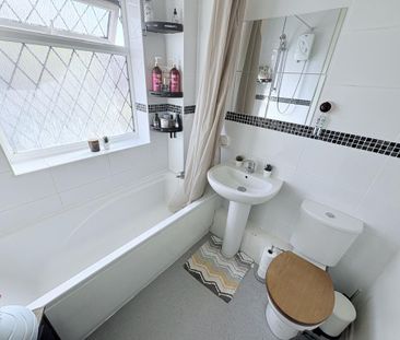 3 bedroom detached house to rent - Photo 6