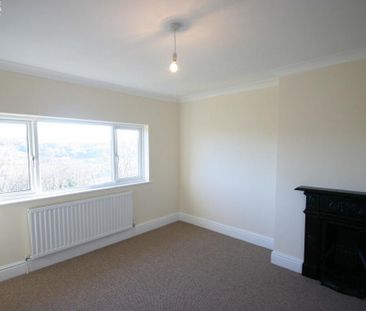 3 bedroom end of terrace house to rent - Photo 5