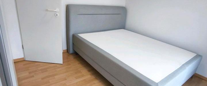 Moderne, möblierte 2-Zimmer-Wohnung in Düsseldorf, Roßstraße 98 - Photo 1