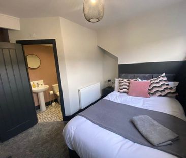 Warrels Place (Room 4), Bramley, Leeds - Photo 4