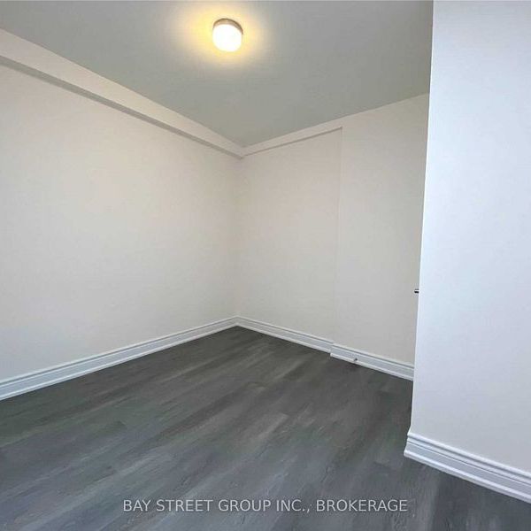 For Lease - 3238 Yonge Street Unit# 2nd Fl, Toronto, Ontario - Photo 1