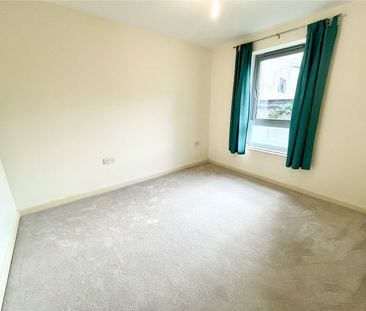 2 Bedroom - Photo 2