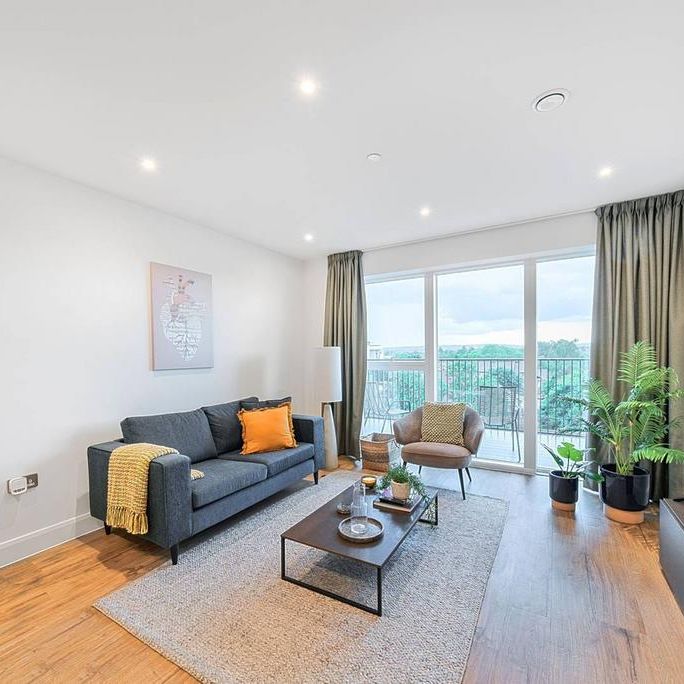 3 bedroom flat to rent - Photo 1